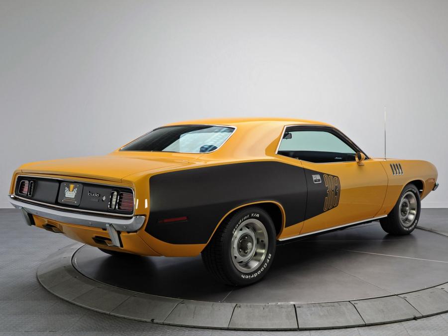  Plymouth &rsquo;Cuda 383 1971 года  (фото 2 из 9)
